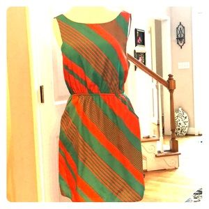 Low back summer dress with pockets